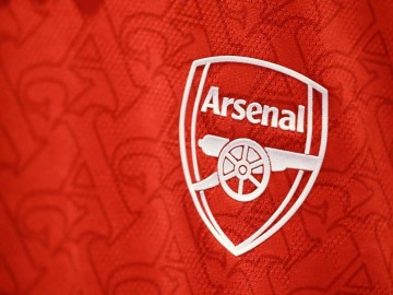 九游官网-史上最强四冠王要来了？阿森纳英超领先七分，可以安心杯赛夺冠了